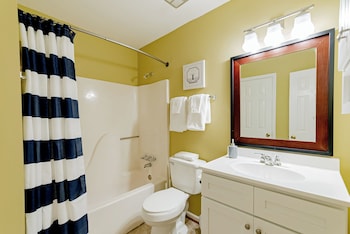 Fort Jackson Stay At The Breeze On Inn,,2 star