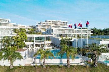 ocean beachfront smart unit