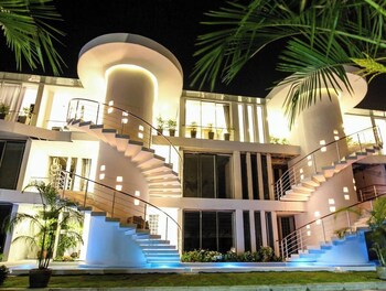 ocean beachfront smart unit