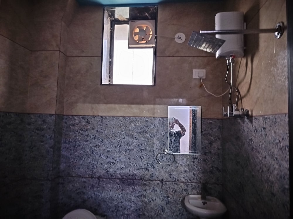 ashirwad hotel