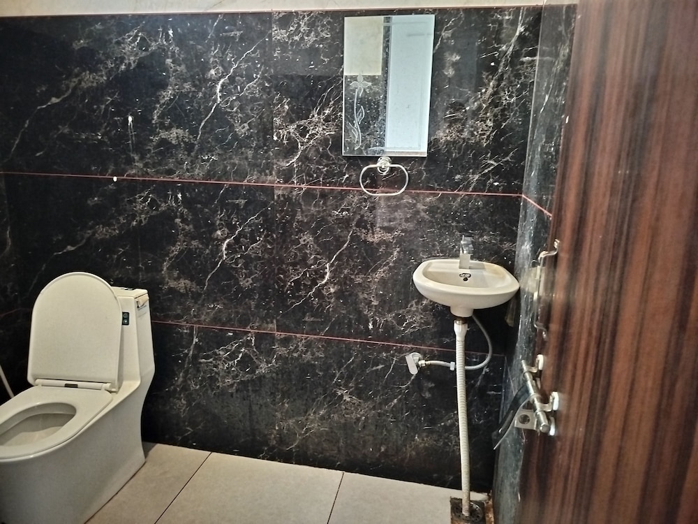 ashirwad hotel