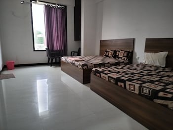 ashirwad hotel