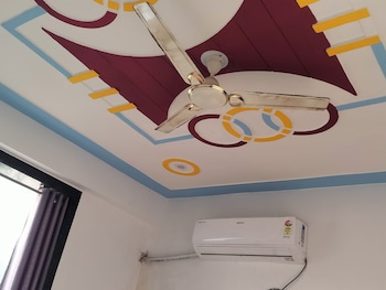 ashirwad hotel