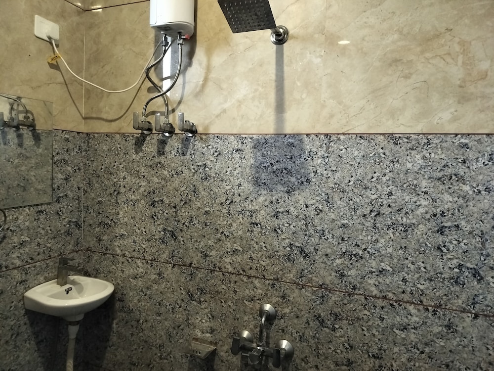 ashirwad hotel