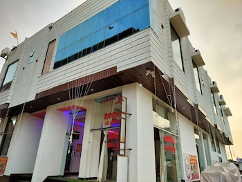 ashirwad hotel