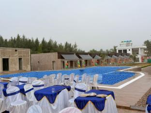 relax resort