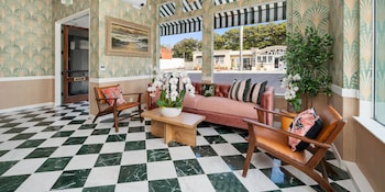 Pismo Beach Club,701 Price St,3 star