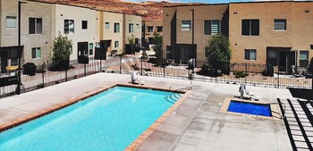 Entrada At Moab 425 And 429,425 N. 650 W.,4 star