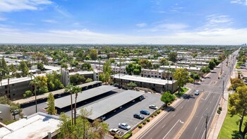 Primo Scottsdale Location W Heated Pool,7625 E Camelback Rd,2 star