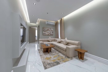 Mabaat - Hittin S'aad Square - 563,,4 star