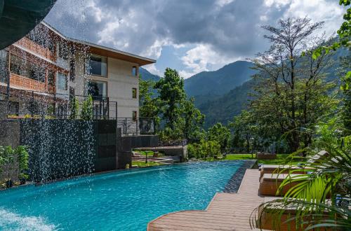 vileen rishikesh a wellness resort by ganga kinare