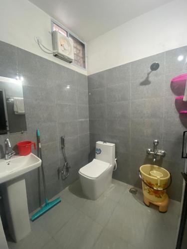 Osho Cottage,,3 star