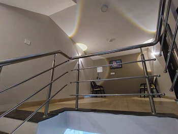 Hotel Global Inn,,2 star