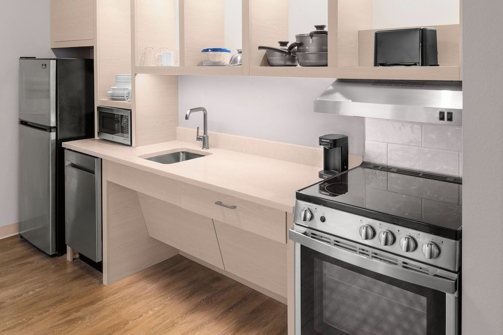 towneplace suites by marriott columbus