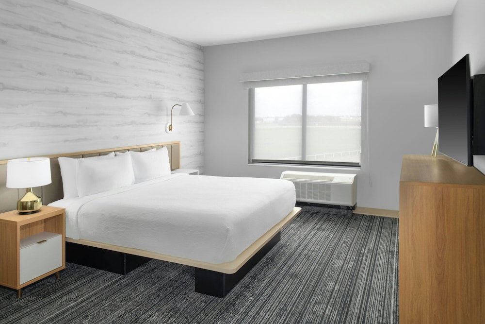 towneplace suites by marriott columbus