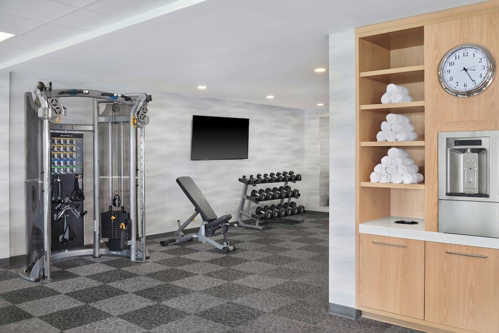 towneplace suites by marriott columbus