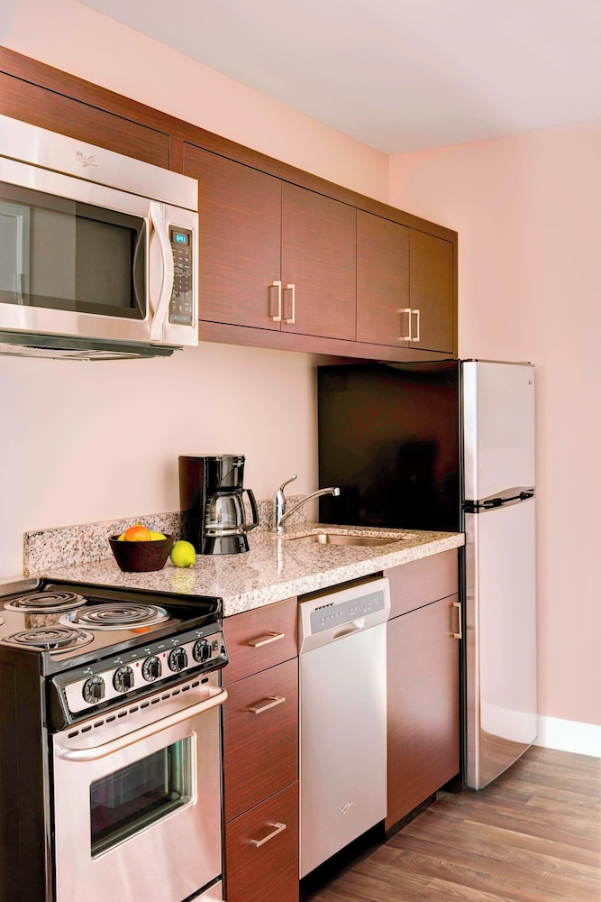 towneplace suites by marriott columbus