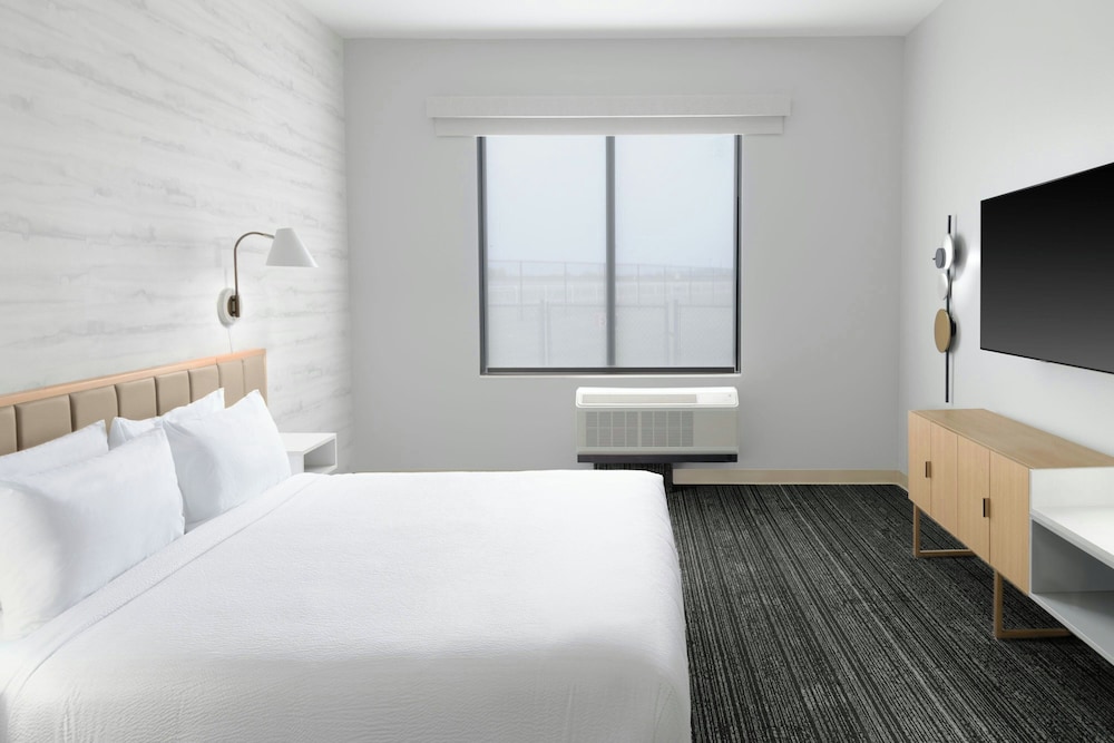 towneplace suites by marriott columbus