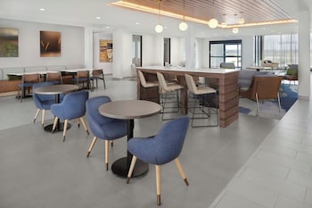 Towneplace Suites By Marriott Columbus,,3 star