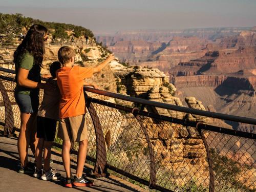 trailborn grand canyon