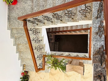 saroj villa