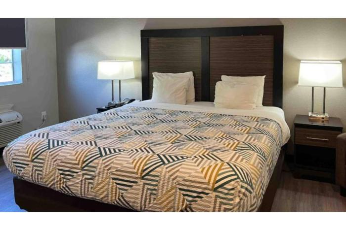 studio6 suites tucson az airport kino sports complex