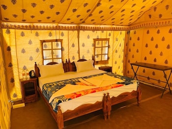 rajasthan desert camp