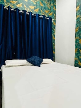 dhanwantri niwas guest house by grb