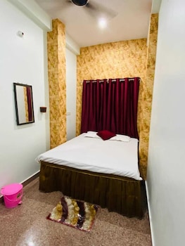 dhanwantri niwas guest house by grb