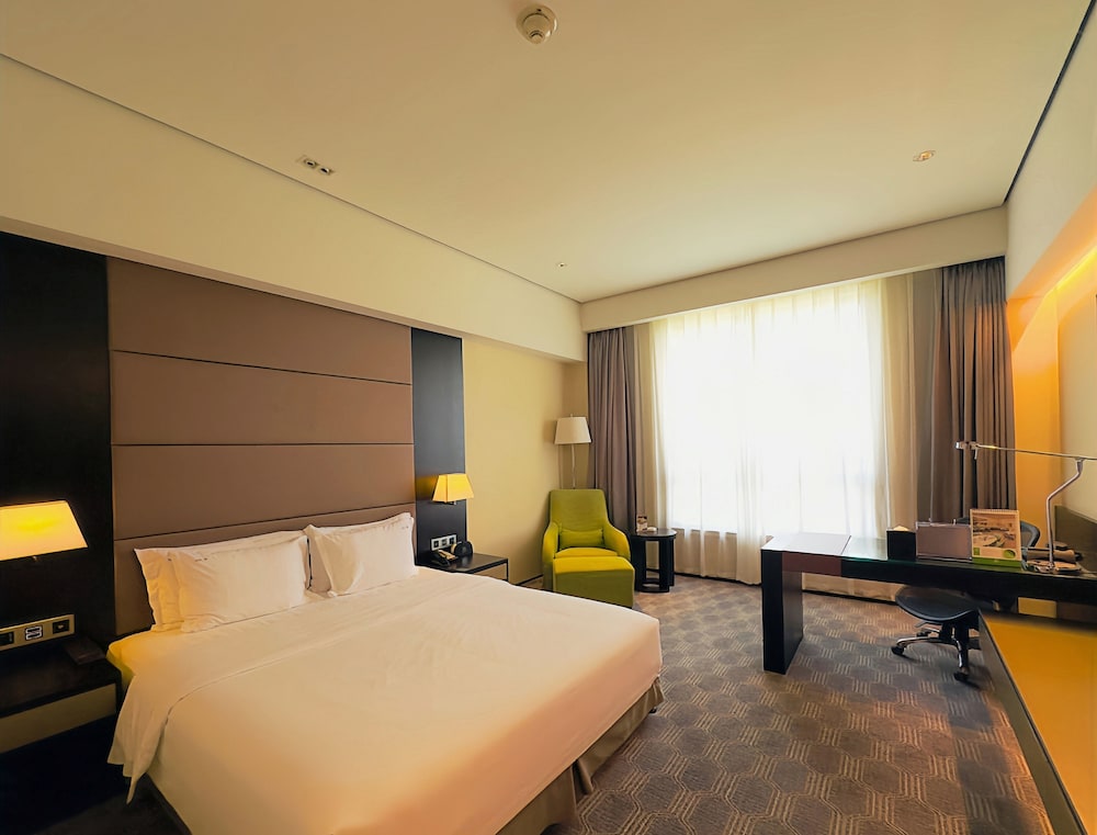 holiday inn nantong oasis centre by ihg