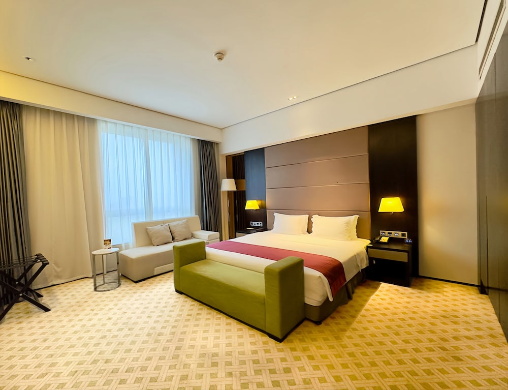 holiday inn nantong oasis centre by ihg