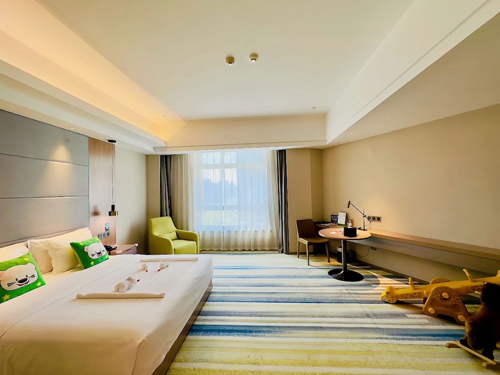 holiday inn nantong oasis centre by ihg