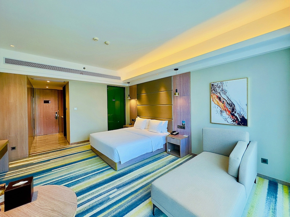 holiday inn nantong oasis centre by ihg