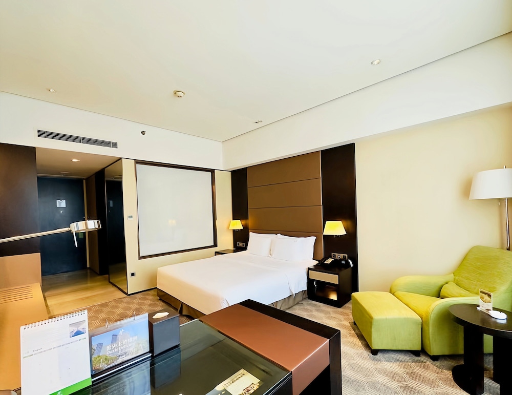 holiday inn nantong oasis centre by ihg
