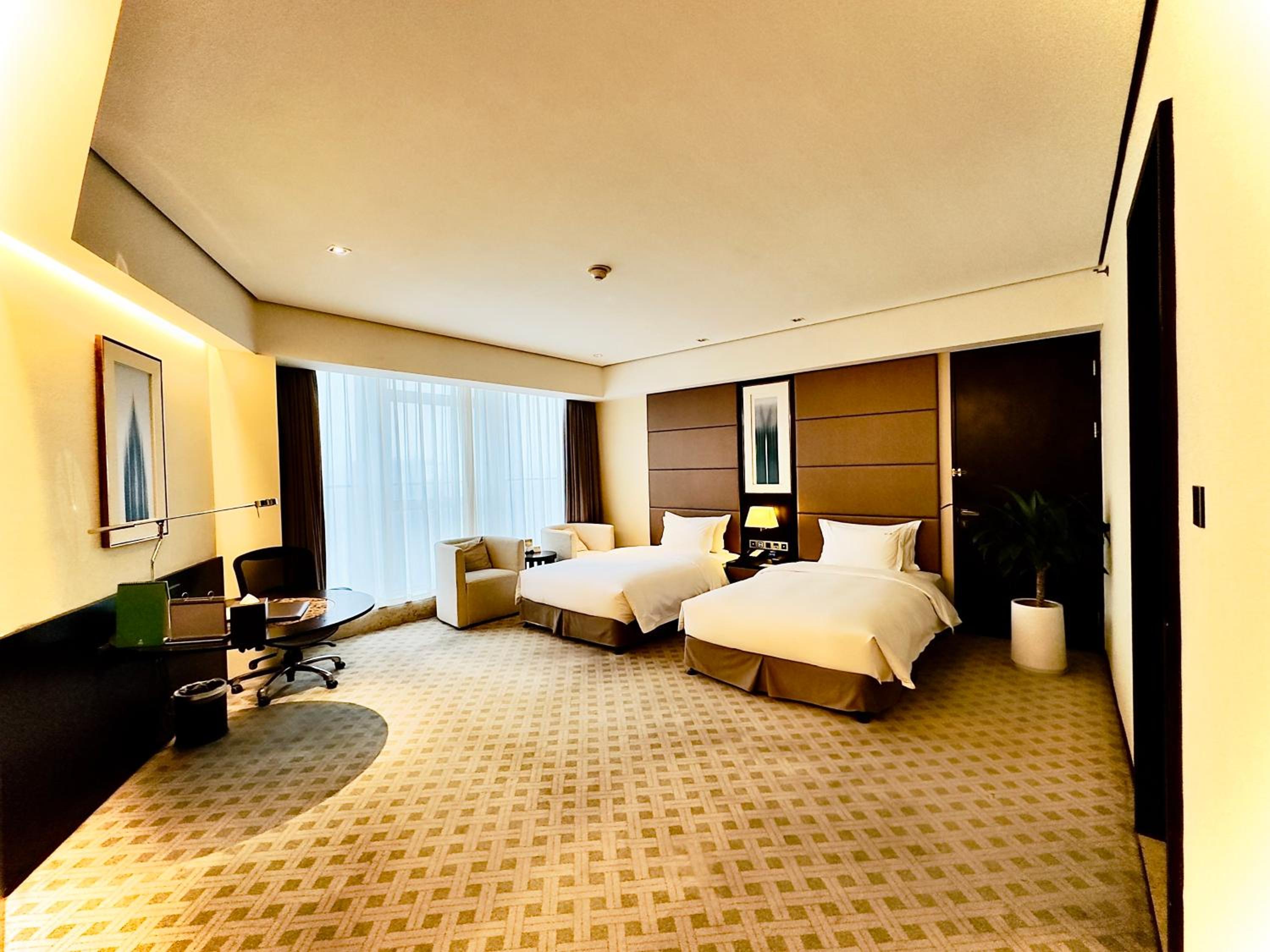 holiday inn nantong oasis centre by ihg