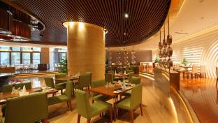 holiday inn nantong oasis centre by ihg