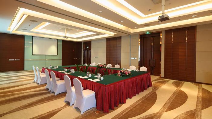 holiday inn nantong oasis centre by ihg