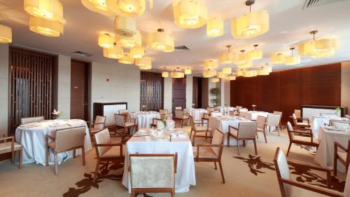 holiday inn nantong oasis centre by ihg