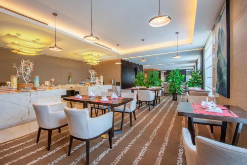 holiday inn nantong oasis centre by ihg