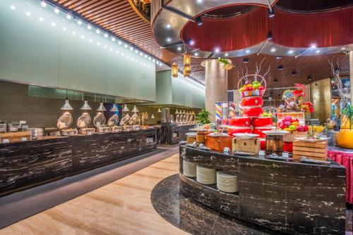holiday inn nantong oasis centre by ihg