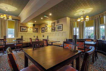 Fairways Inn,,2 star