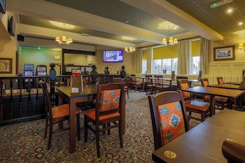 Fairways Inn,,2 star