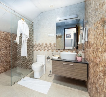 hotel moonstone de luxury