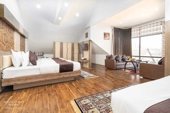 hotel moonstone de luxury