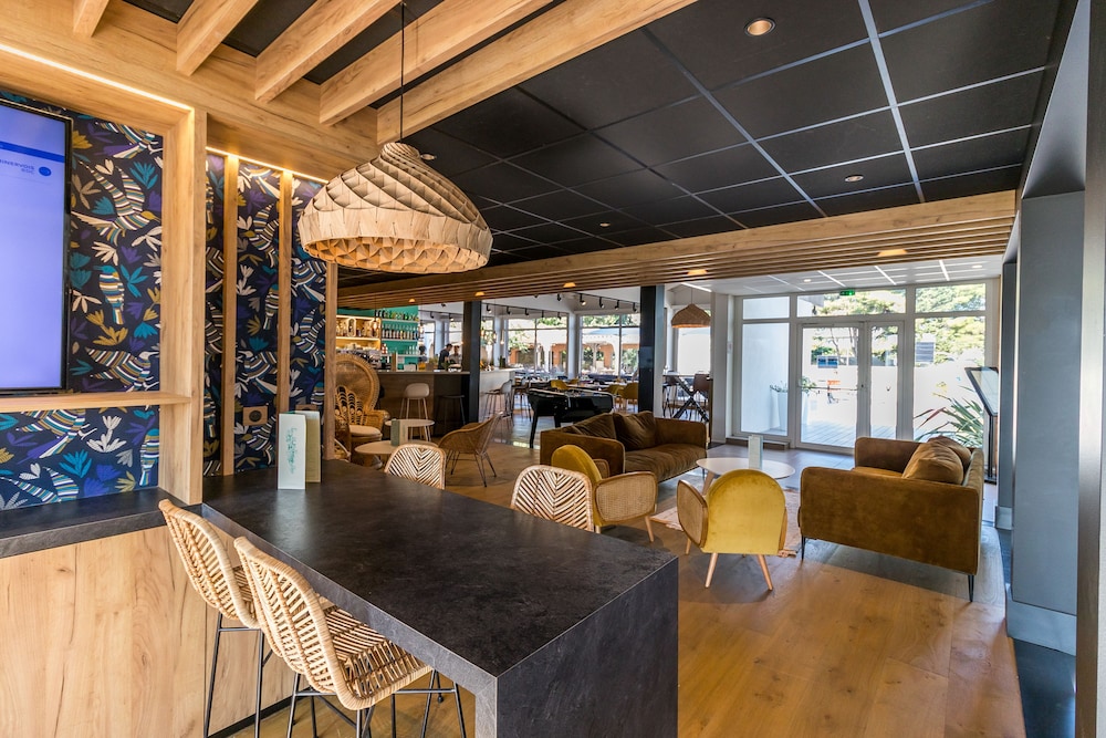 novotel narbonne sud