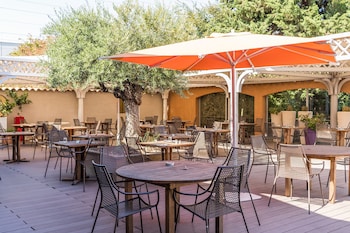 novotel narbonne sud