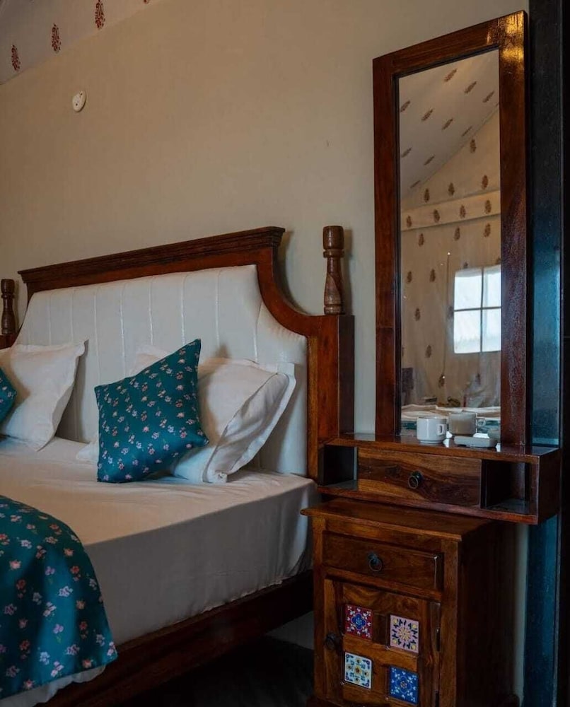 happy adventure camp and resort jaisalmer