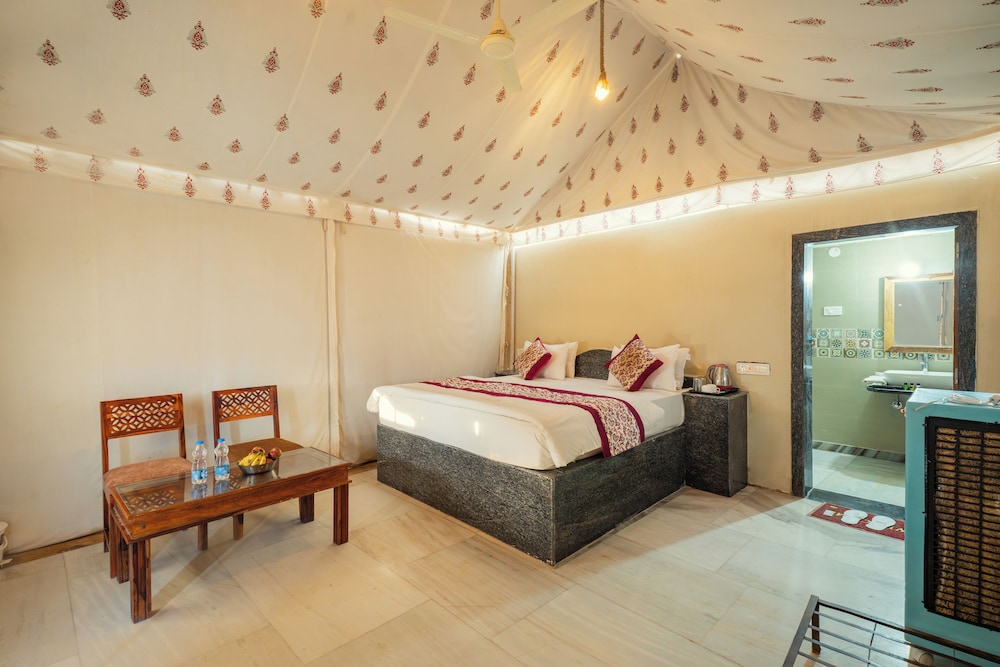 happy adventure camp and resort jaisalmer