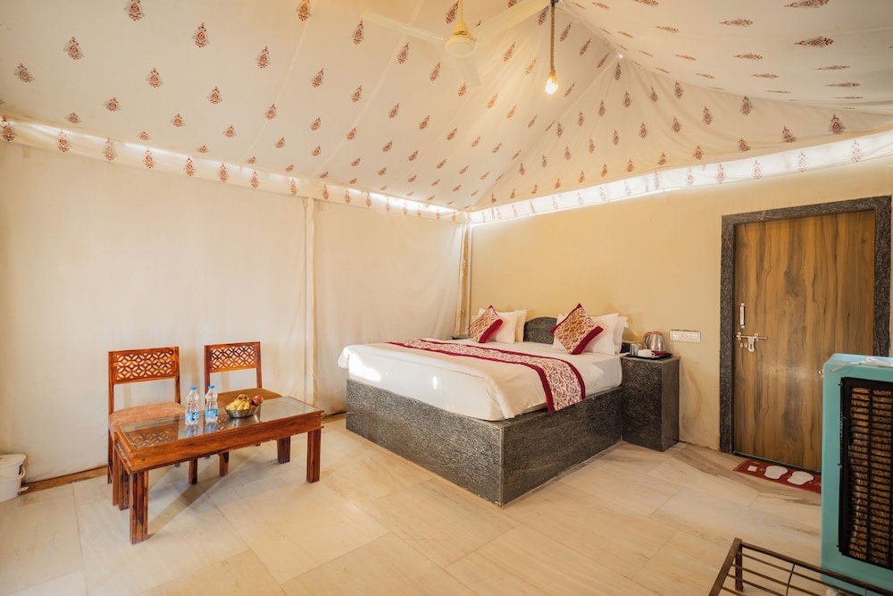 happy adventure camp and resort jaisalmer