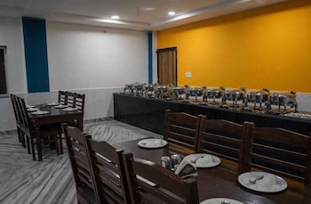 happy adventure camp and resort jaisalmer